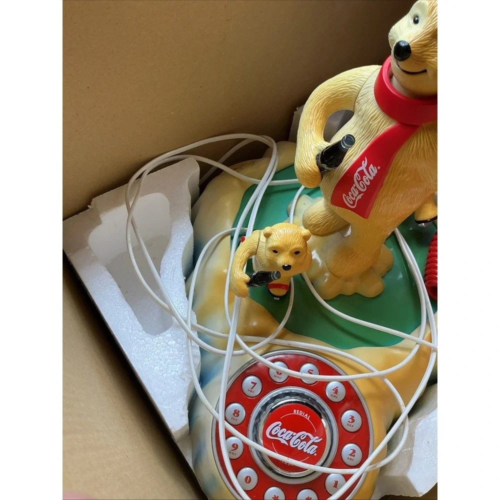Vintage 2000 Coca Cola Animated Polar Bear Phone Coke Soda Telephone